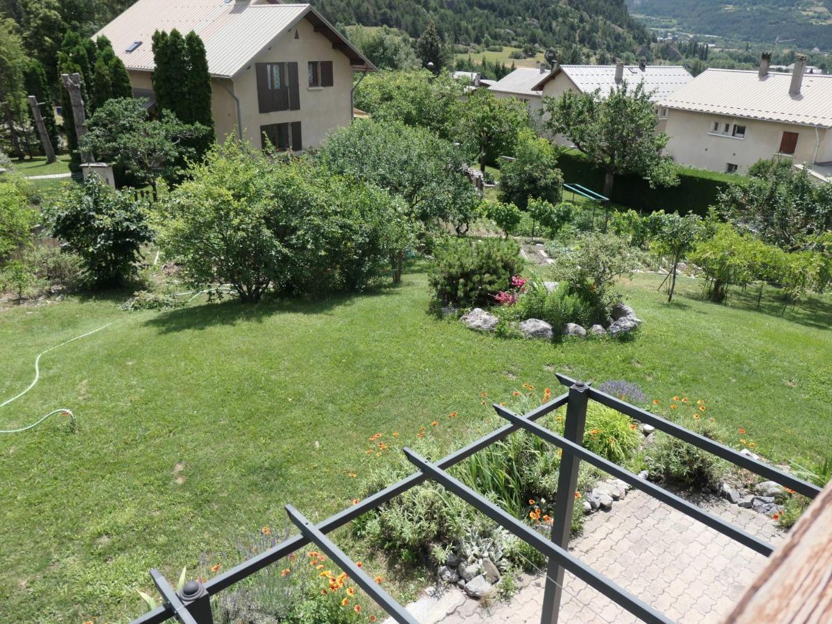 Apartamento Le Ginkgo - Mont Dauphin Eygliers Exterior foto